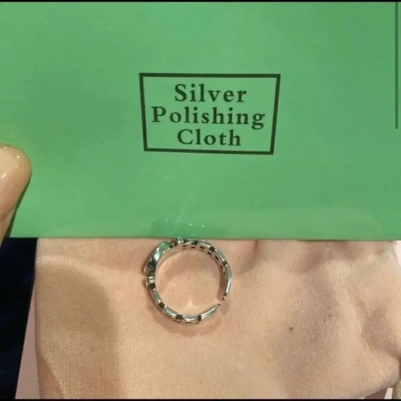 925 Sterling Silver Finger Rings Jewelry Creative
Black Circle - Picture 2 of 7